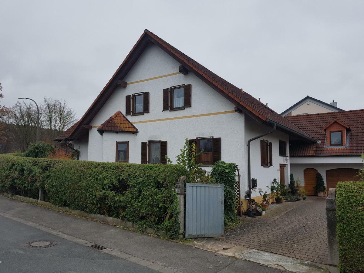 Ferienwohnung Schuetz Hirschaid Εξωτερικό φωτογραφία