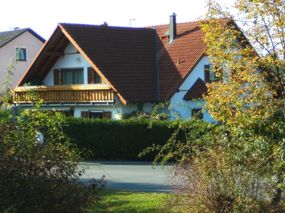 Ferienwohnung Schuetz Hirschaid Εξωτερικό φωτογραφία